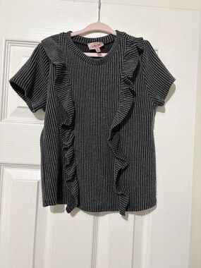 Little Mass Ribbed Charcoal Gray Ruffle Short Sleeve Tee